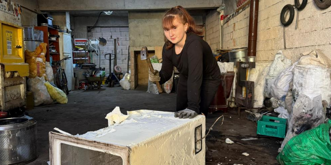 Hopa’da Baba-Kızın Geri Dönüşüm Atölyesi