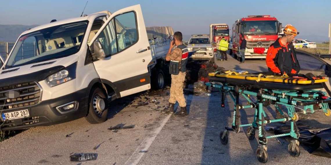 Erzurum’da Feci Kaza: 3 Ölü, 3 Yaralı