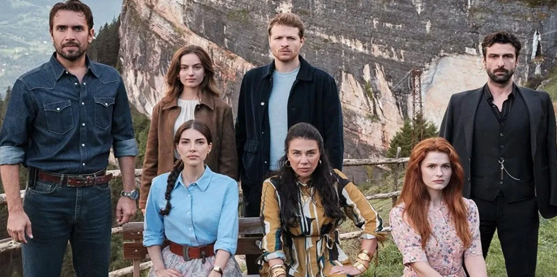 Taşacak Bu Deniz’in Yıldızları Konuştu: “Reytingler Başarıyı Gösteriyor”