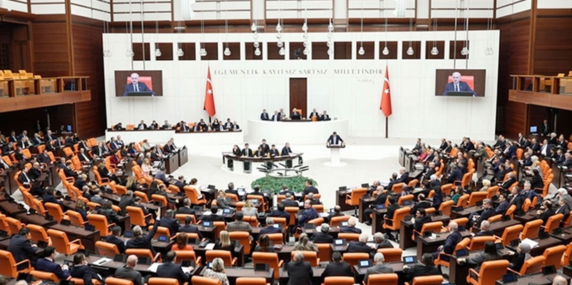 Mecliste düşen Saadet Partisi Grubu'yla ilgili kulislerde konuşulan iddia!