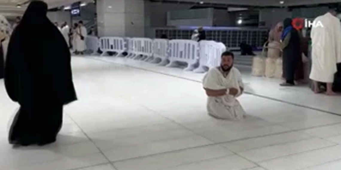 Engelleri Hz. Muhammed'e olan aşkına engel olmadı