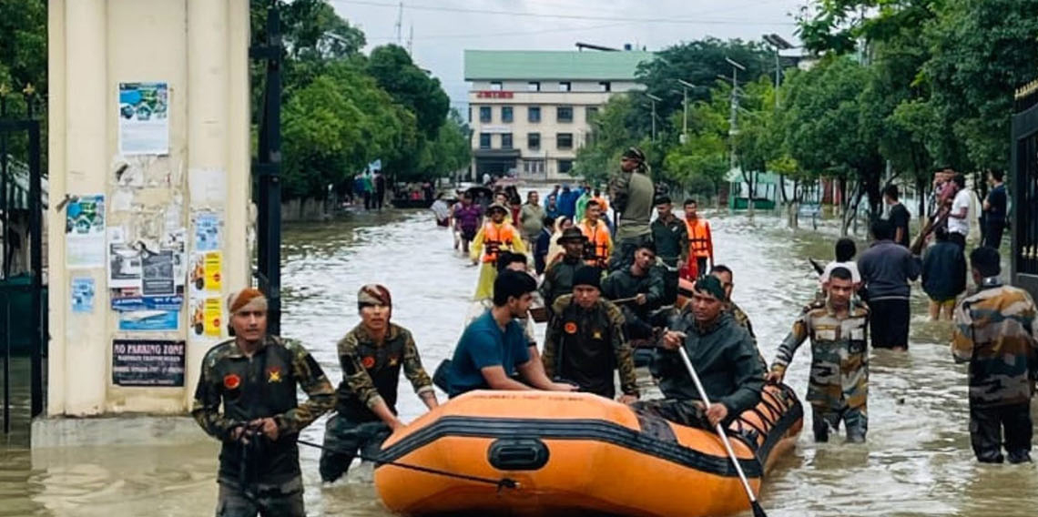 Hindistan'da sel ve toprak kayması: 34 ölü