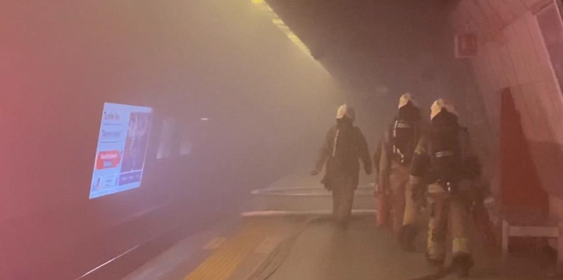 Şişli'de metro istasyonunda yangın çıktı