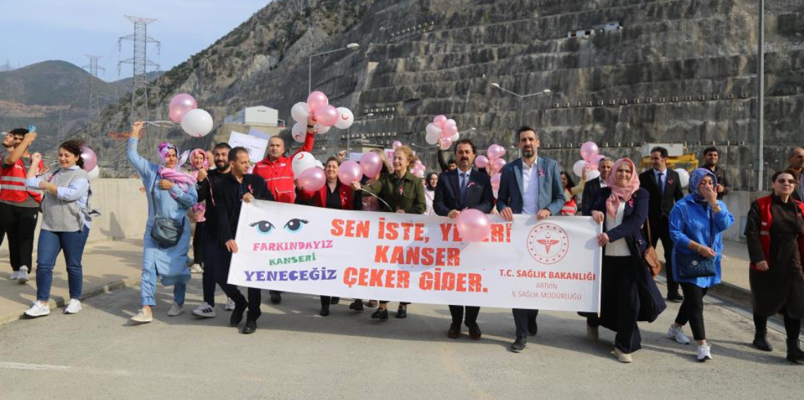 Deriner Barajı'ndan meme kanserinde erken teşhise dikkat çektiler
