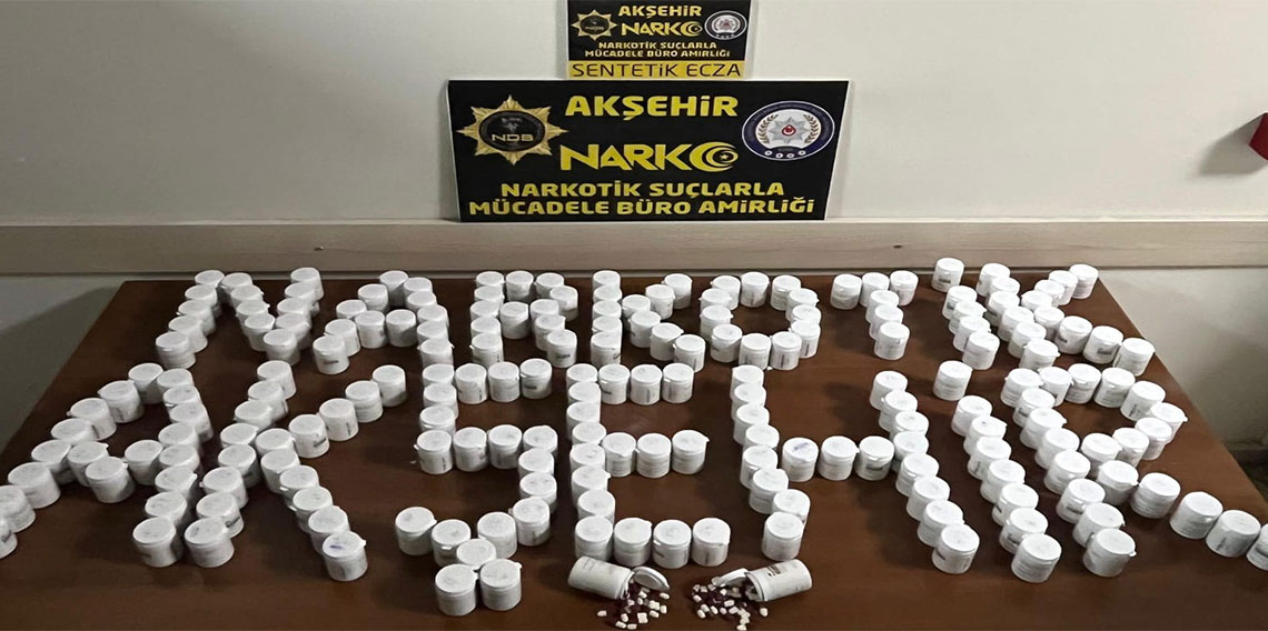 Konya’da 1 milyon 200 bin liralık uyuşturucu hap ele geçirdi