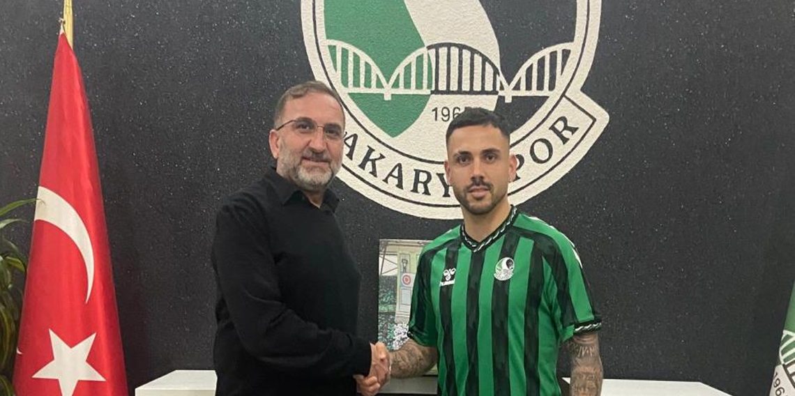 Sakaryaspor, Burak Çoban’ı renklerine bağladı