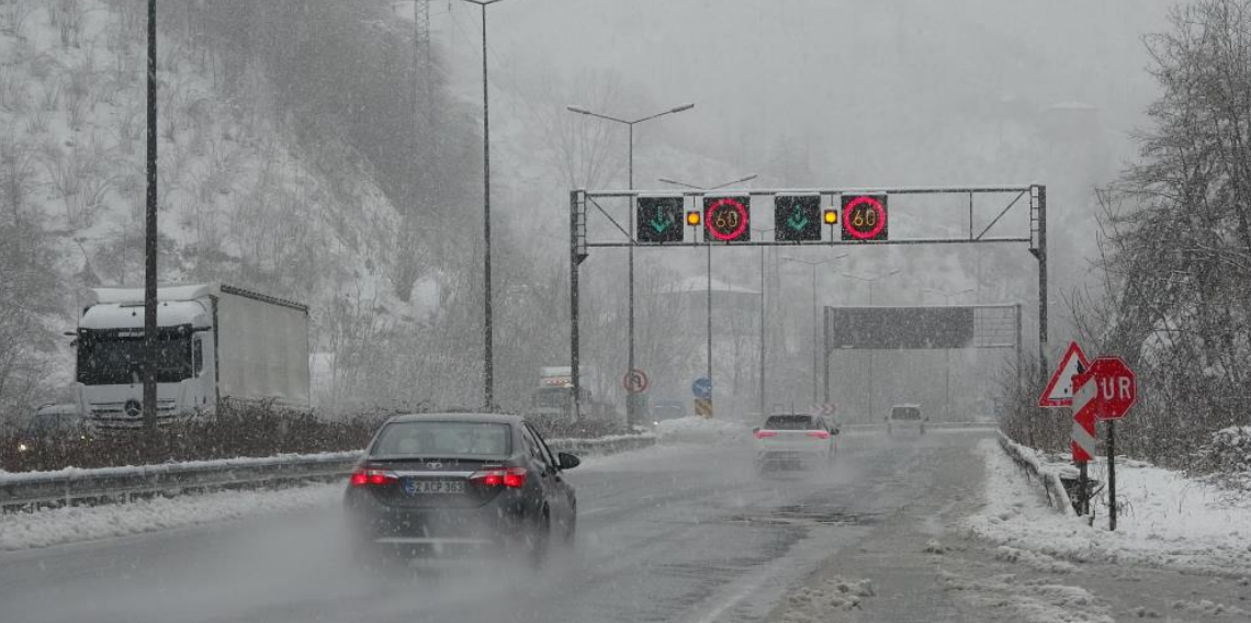 Samsun-Ordu Karayolunda Yoğun Kar Mesai