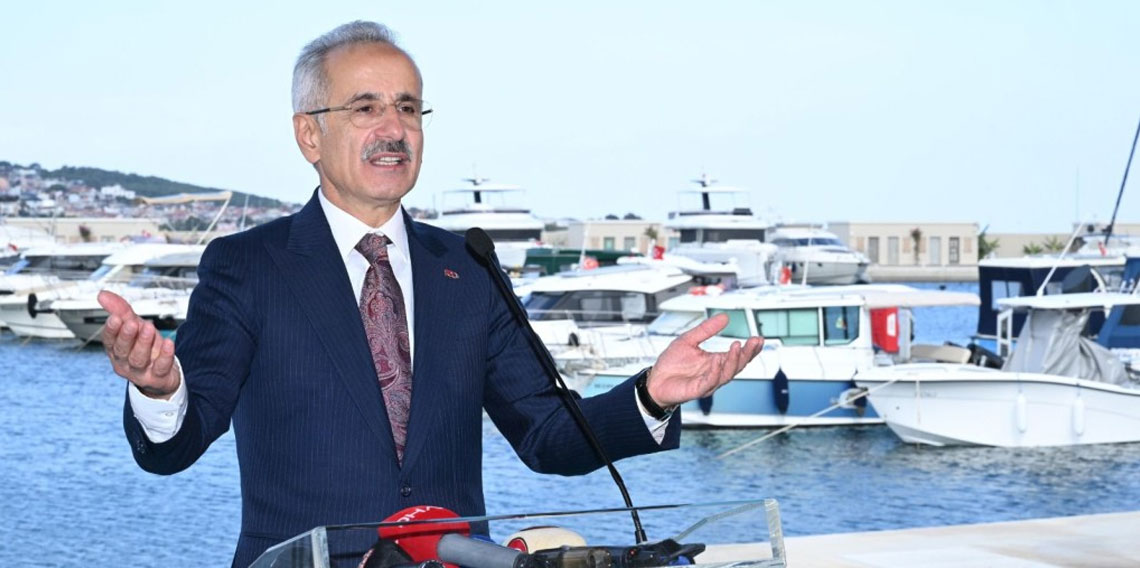 Bakan Uraloğlu açıkladı: 1,7 milyon araç deniz yolu ile taşındı