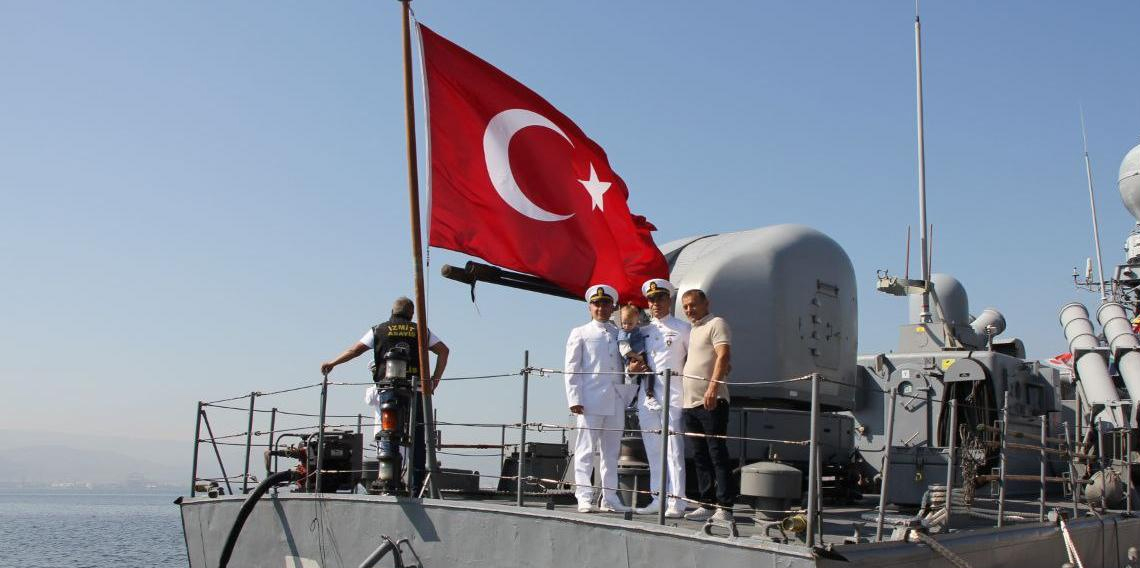 TCG Fırtına hücumbotu, Kocaeli'de ziyarete açıldı