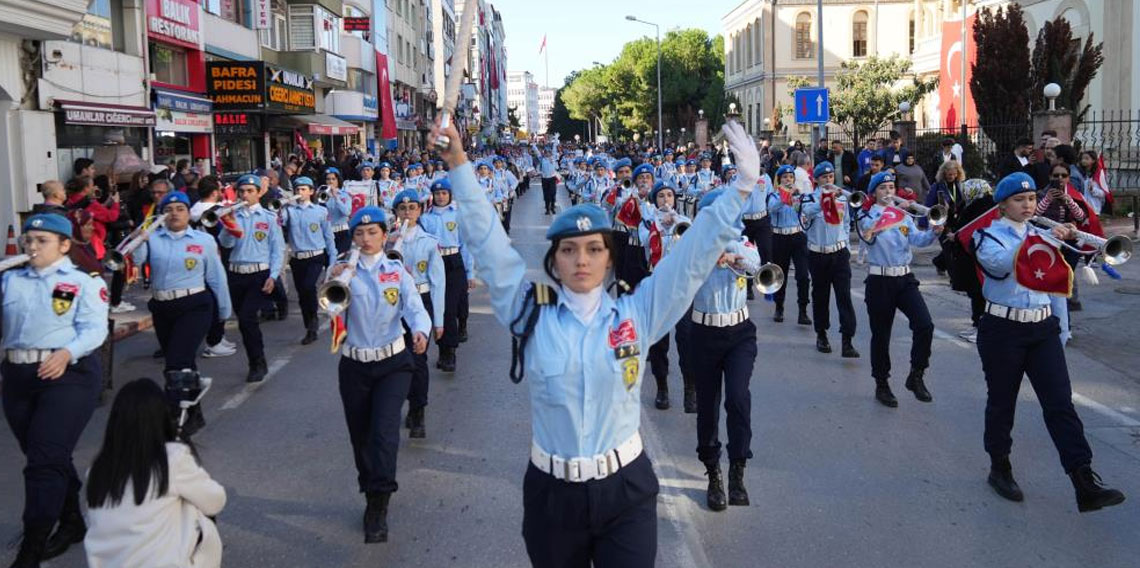 Samsun'da 'Cumhuriyet' yürüyüşü