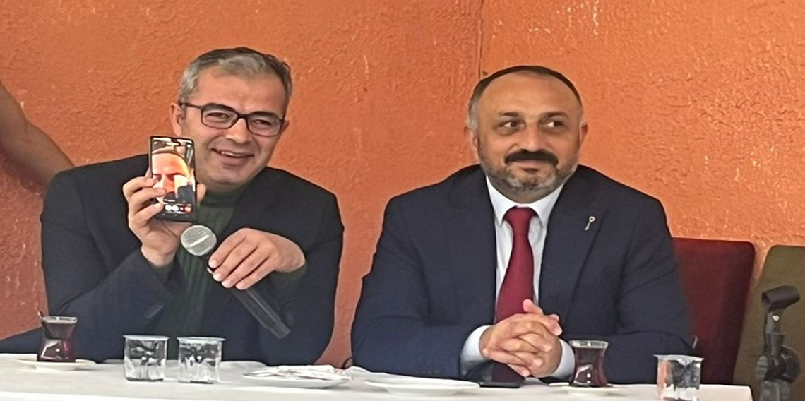 Gümüşhane'de Anahtar Parti kahvaltıda buluştu