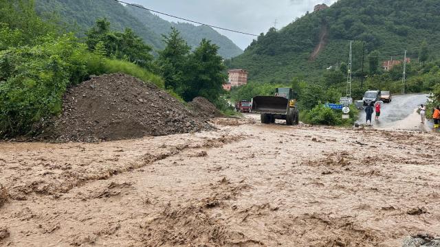 Trabzon'daki taşkın ve heyelanlar 208 milyon liralık zarara neden oldu