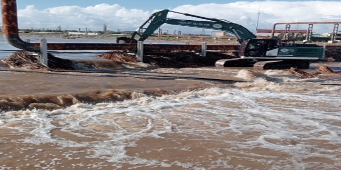 Tuzla Çayı taştı, tarım arazileri sular altında kaldı