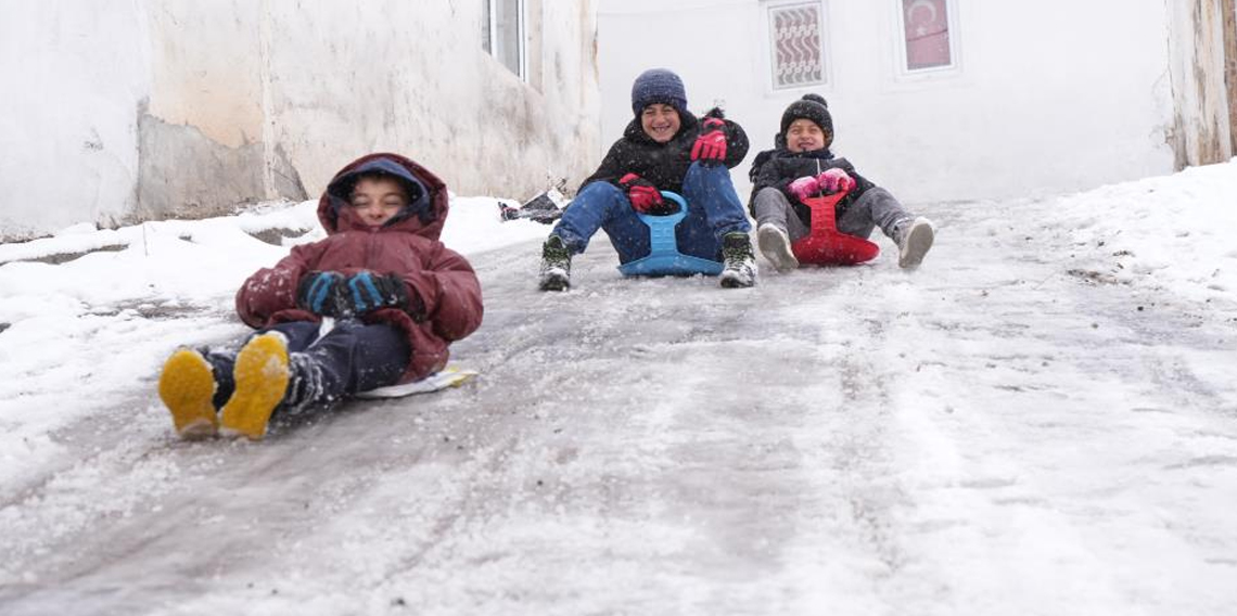 Bayburt’un dik yokuş pist oldu