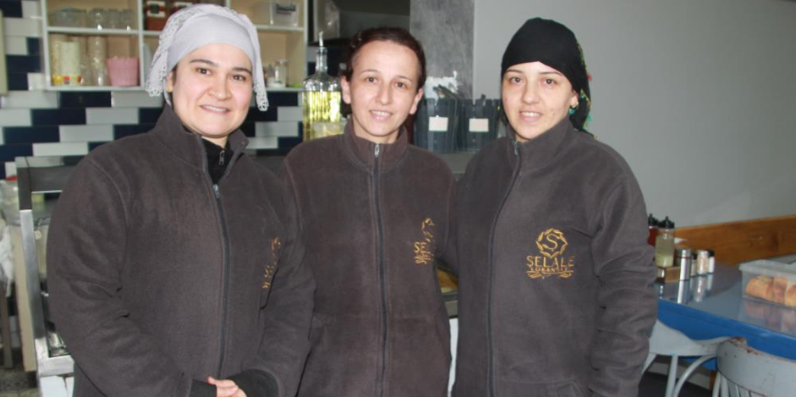 5 kadın, bir lokanta: Bu lokantanın tüm çalışanları kadın