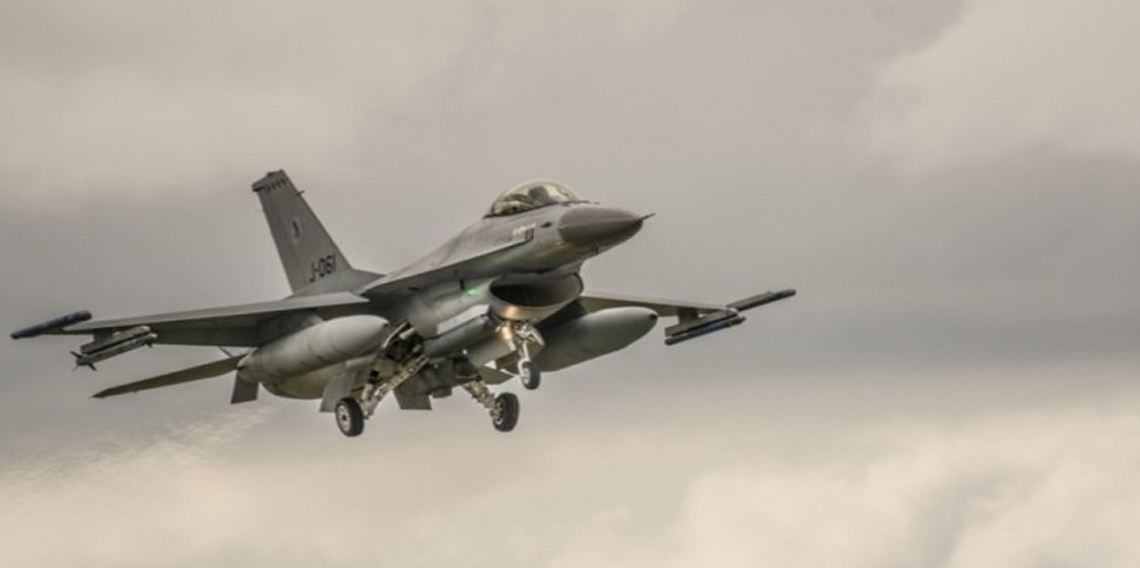 Ukrayna'da F-16 uçağı düştü: 1 ölü