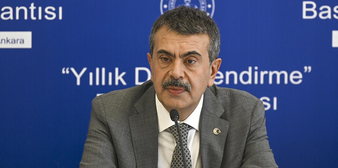 Bakan Tekin: Öğretmen adayı arkadaşlarımızın duygularını istismar etmesinler