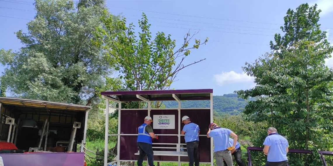 Ordu’da hükümlüler tarafından bin 500 adet durak üretildi