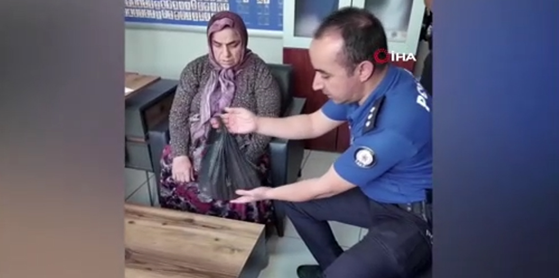 Kızı sürpriz yapınca annenin 500 bin TL’lik altını çöpe gitti