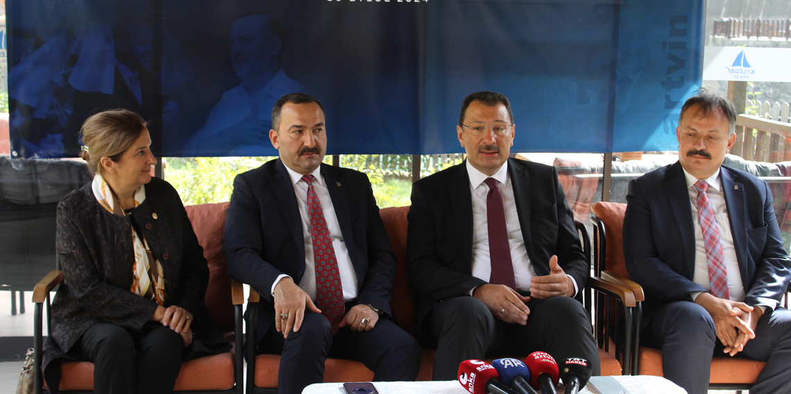 AK Parti Genel Başkan Yardımcısı Yavuz, Artvin'de