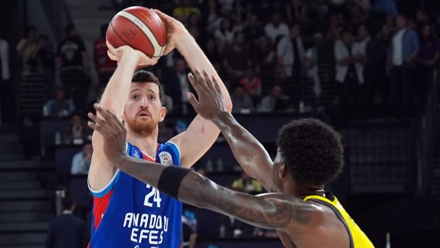 37. Cumhurbaşkanlığı Kupası Anadolu Efes'in