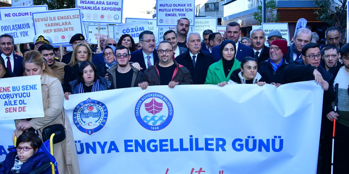 Trabzon’da 3 Aralık Dünya Engelliler Günü’nde Kortej Yürüyüşü Düzenlendi