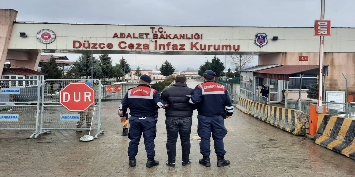 Düzce'de uyuşturucudan 63 şahsa işlem yapıldı, 5 kişi tutuklandı