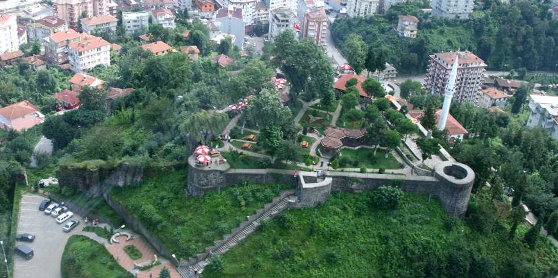 Rize Kalesi Ziyareti için Nerede Kalınır?