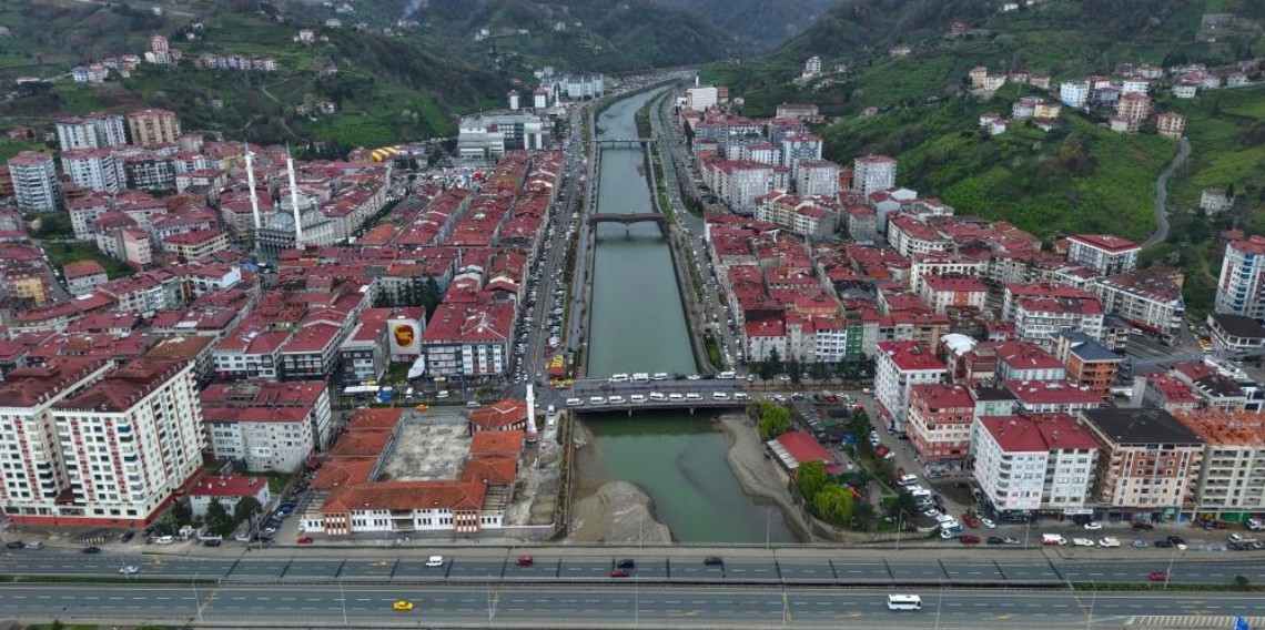 Of’ta Dünya Kupası Gururu: TFF Başkanlarının Oflu Olması Sevinci Katladı