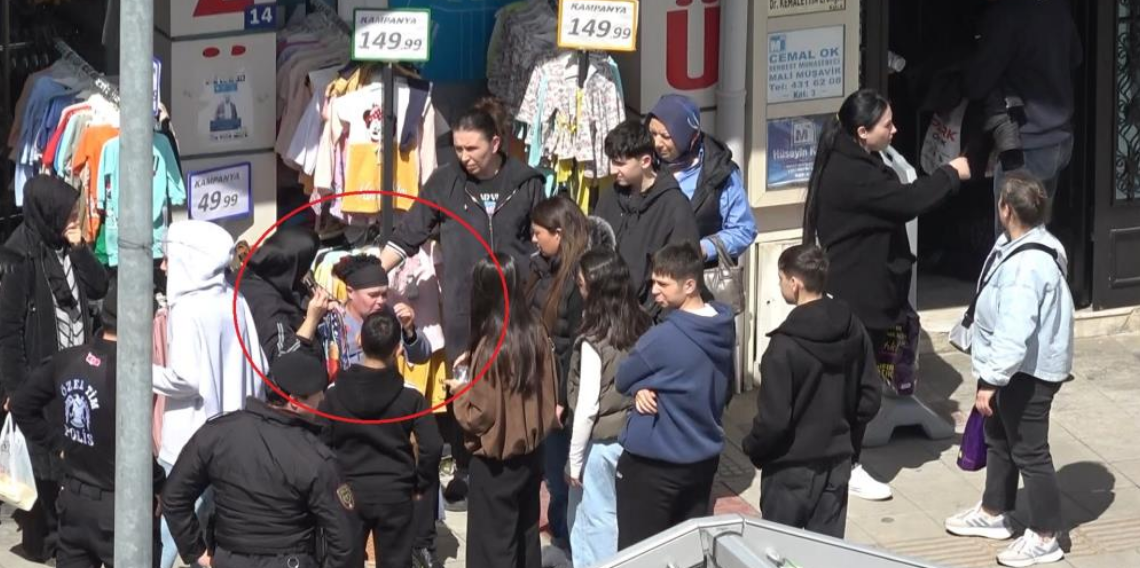 Samsun Cumhuriyet Meydanı’nda Kadınlar Arasında Kavga