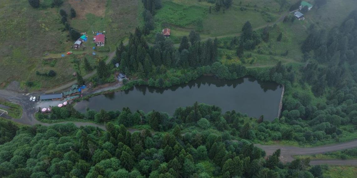 Balıklı Göl doğasıyla kendine hayran bırakıyor