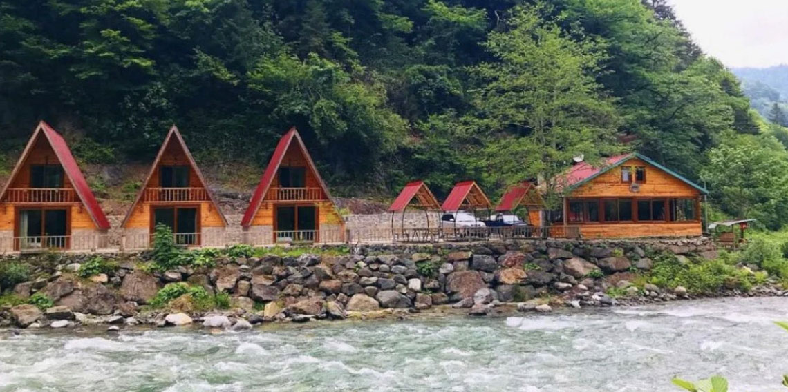 Rize Valisi İhsan Selim Baydaş, kaçak bungalov sorununa ilişkin çalışmalarını anlattı