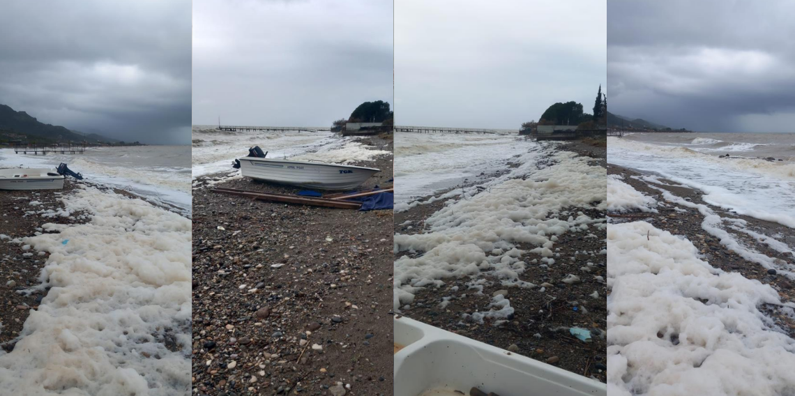Çanakkale’de Deniz Köpürdü, Ayvacık Sahilinde Şaşırtan Görüntüler