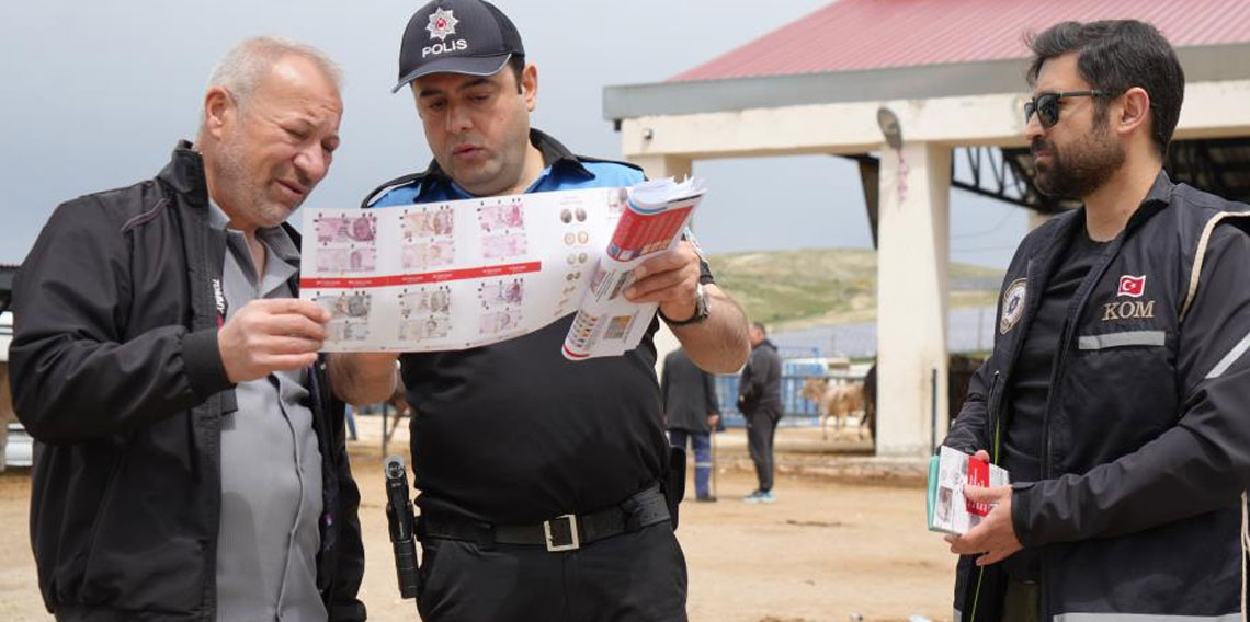 Bayburt polisinden kurban pazarında sahte para ve dolandırıcılık uyarısı