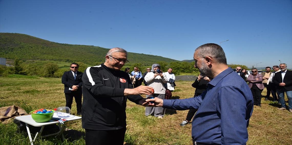 Üniversite öğrencileri Hıdırellez'i kutladı