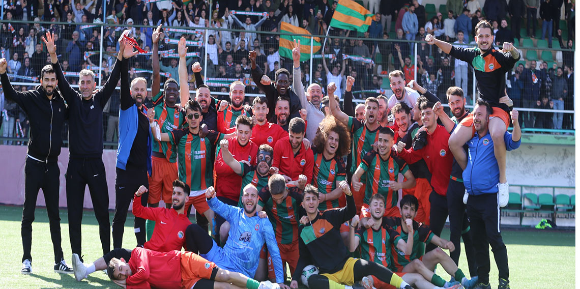 Yeşil-Turunculular sezonun son haftasında Borçkaspor’u 1-0 mağlup ederek şampiyonluğu ilan etti. Bölgesel Amatör Lig’de yer alan Arhavispor’un küme düşmesiyle birlikte Murgul Belediyespor adını Bölgesel Amatör Lig’e yazdırdı