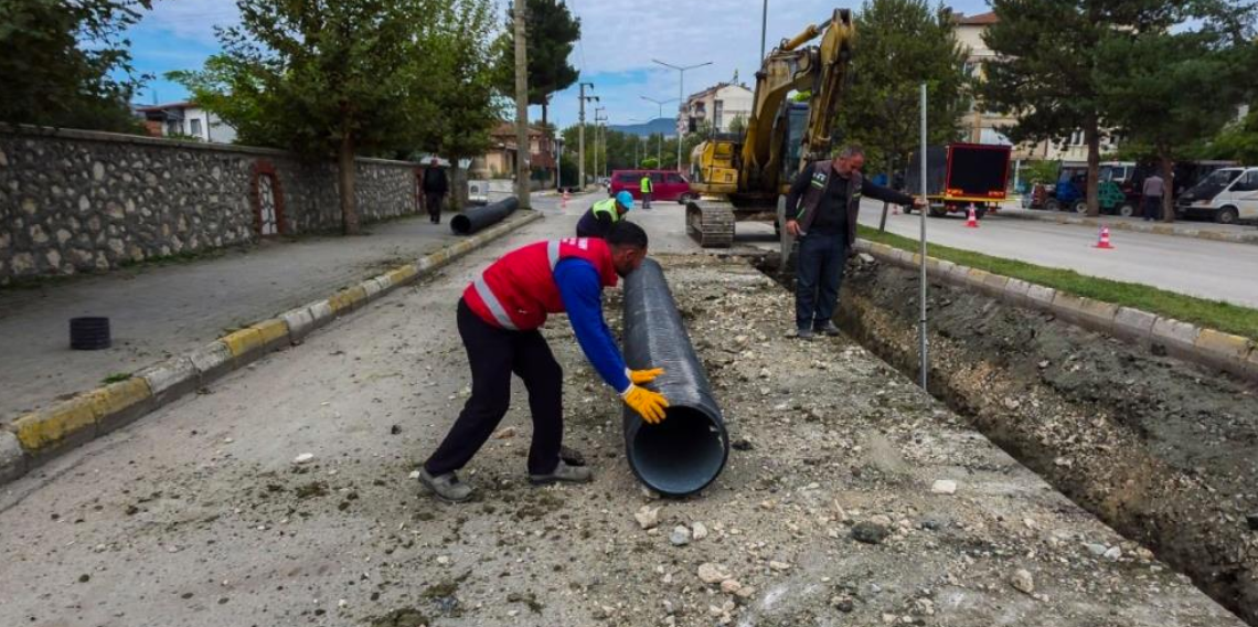 Turhal'da 520 metrelik hatla alt geçitlerde bu birikmesi önlenecek