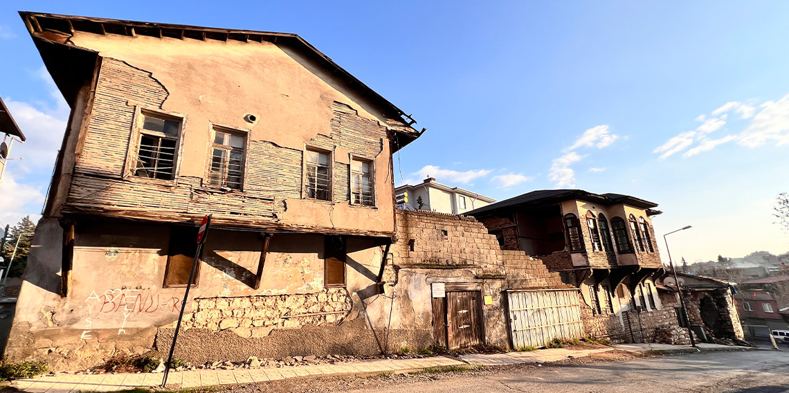 Kahramanmaraş'taki tarihi evler restorasyon bekliyor