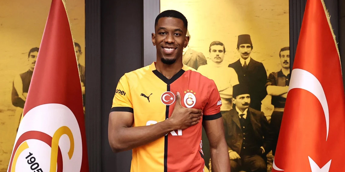 Galatasaray, Carlos Cuesta transferini resmen duyurdu