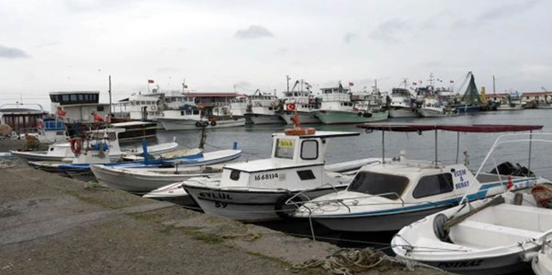 İzmir'de teknede buzdolabına gizlenmiş kadın cesedi bulundu