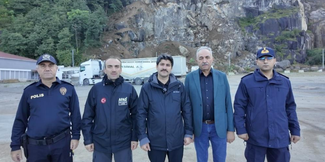 Hopa Kaymakamı Uğur Karakaya: 