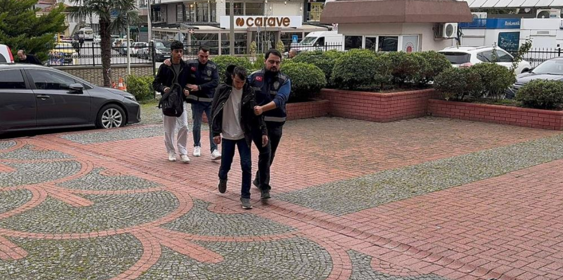 Samsun Bafra’da Motorlu Taşıtlar Sınavında Kopya Operasyonu
