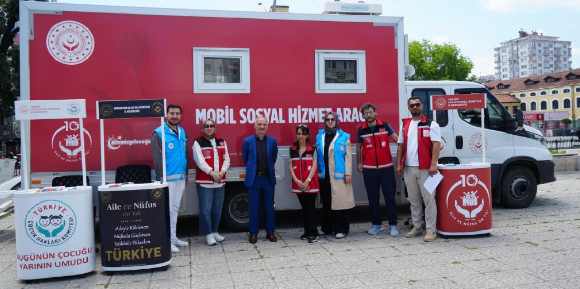Mobil Sosyal Hizmet Aracı Samsun’da vatandaşlarla buluşuyor
