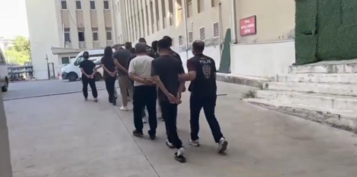 Rojin Kabaiş, Hiranur Nilgün Aygar ve Kıvanç Uman’ın ailelerine siber zorbalık operasyonu!