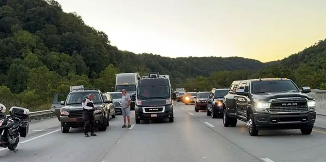 ABD'de silahlı saldırı! Otoyolda terör estirdi, 7 kişi yaralandı