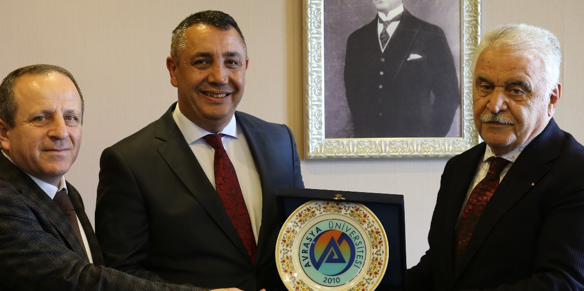 Trabzon ile Gümüşhane Bir Elmanın İki Yarısıdır