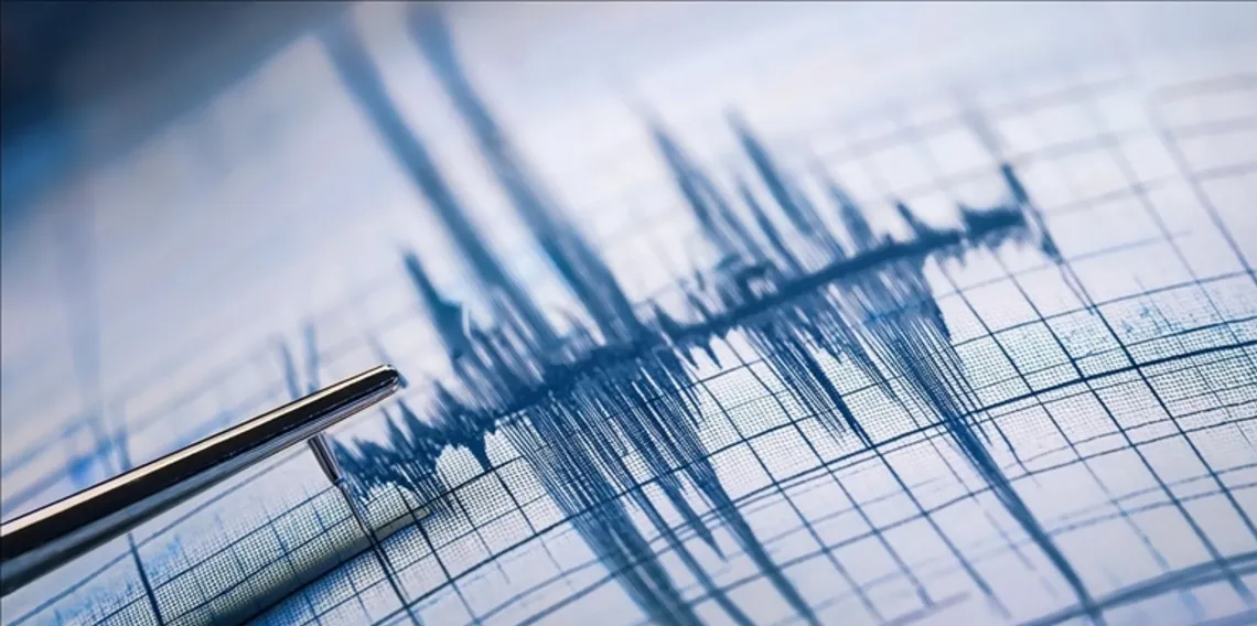 İstanbul'da deprem mi oldu? İstanbul yeniden sallanıyor