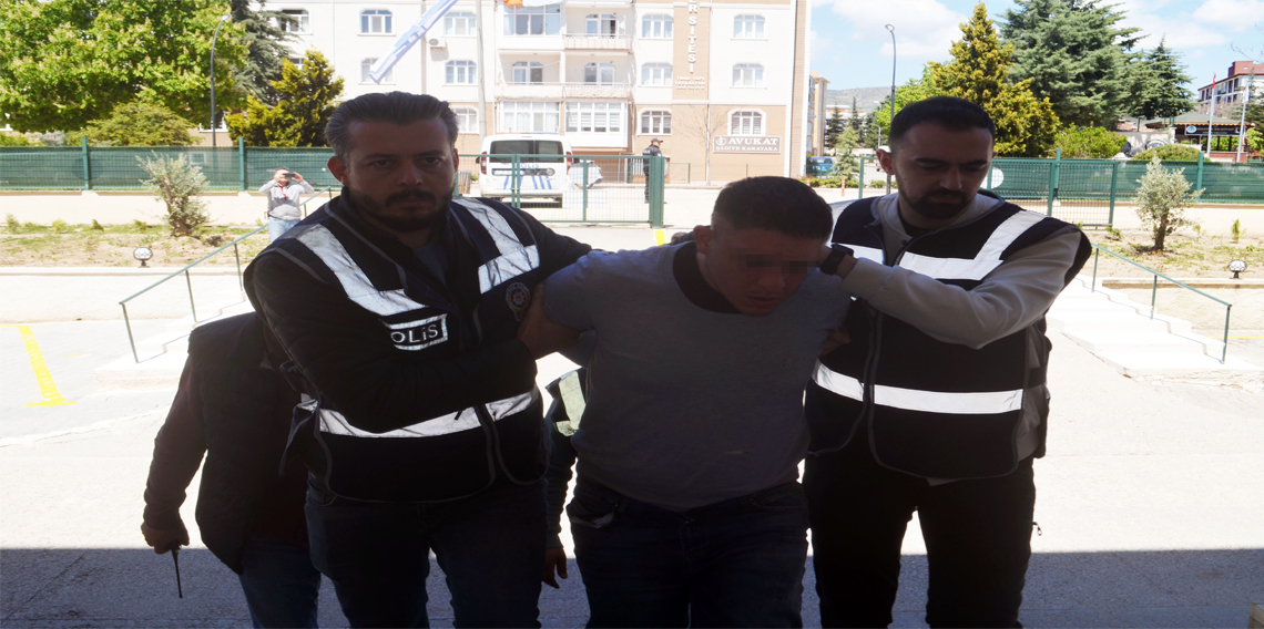 Annesini bıçaklayarak öldüren şahıs alkollü çıktı