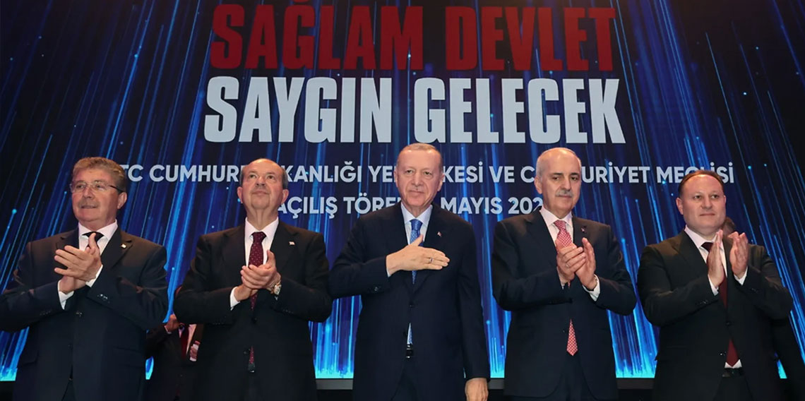 Erdoğan’dan KKTC’de tarihi mesaj: Konu Kıbrıs olunca soyadımız KKTC’dir!