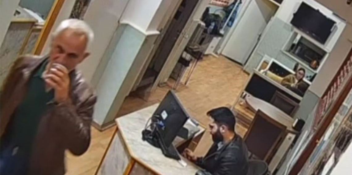 Özgür Özel’e saldırıda bulunan şahsın saldırıdan önceki görüntüleri ortaya çıktı